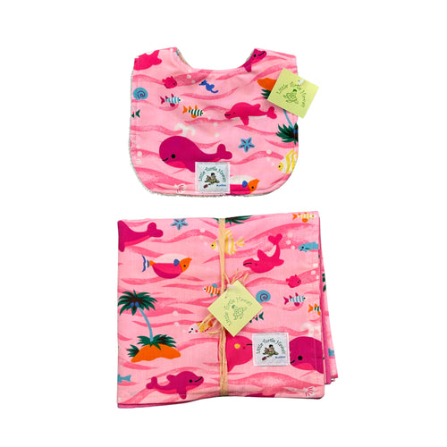 2-Piece Gift Set: Baby Blanket + Bib: Water Babies Pink
